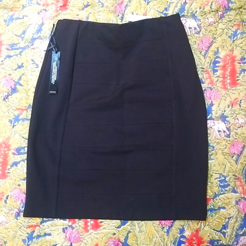 NWT White House Black Market Petites instantly slimming black pencil skirt